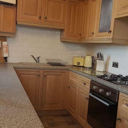 Carnegie Library: Austen Apartment 2 Bedroom Mexborough Luaran gambar