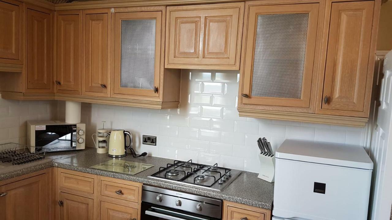 Carnegie Library: Austen Apartment 2 Bedroom Mexborough Luaran gambar